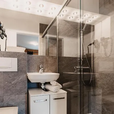 بيت ضيافة أوبيرفينكيلغوت 4*